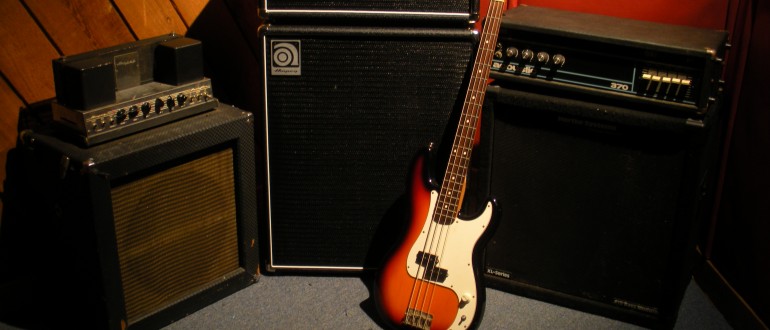 chs-bass-amps-770x330  